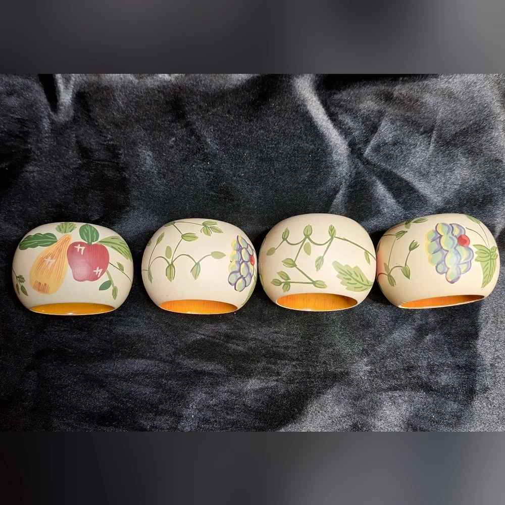 Vintage Wooden Napkin Rings~Hand Painted~Gold Lacquered Inside~Table Decor